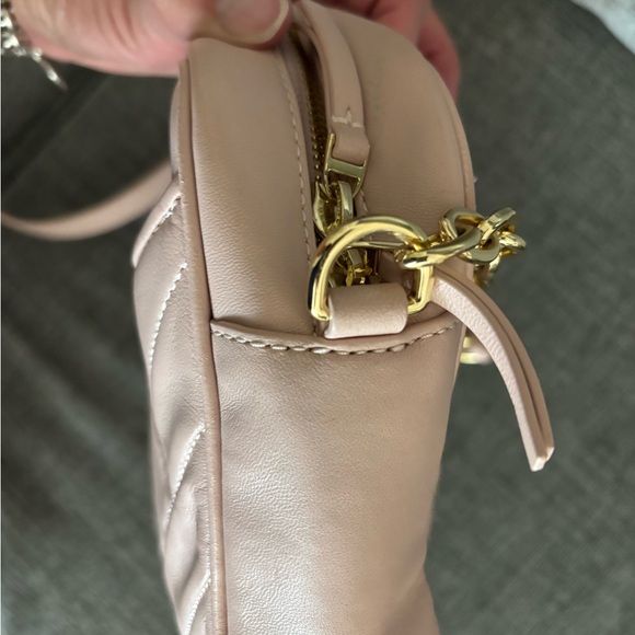 Tory Burch Blush Quilted Crossbody Bag - Picture 7 of 13